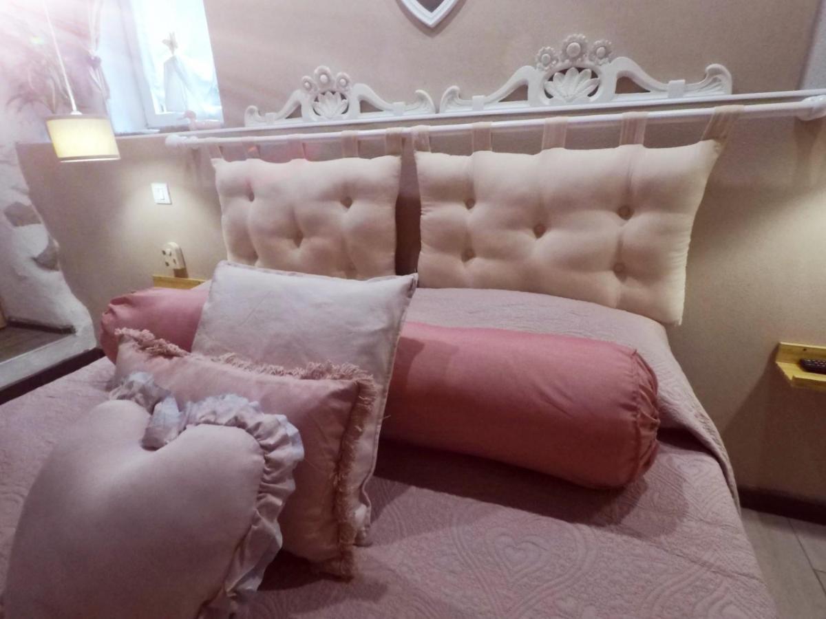 B&B La Casa Dei Cuori Millesimo Eksteriør bilde